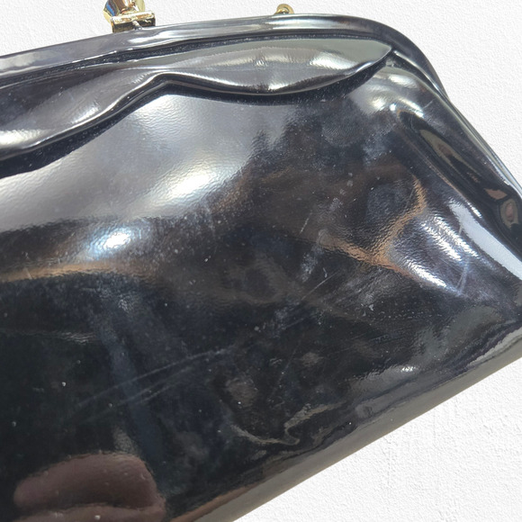 Vintage 50s Black Patent Vinyl Chain Evening Bag Kiss Lock Mid Century Purse - Picture 5 of 9